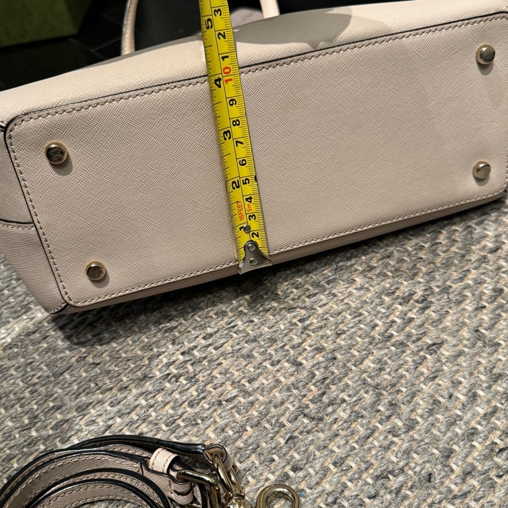 Kate Spade - Cedar Street Maise Satchel Gray Tote Bag with Structured Design - Picture 8 of 14